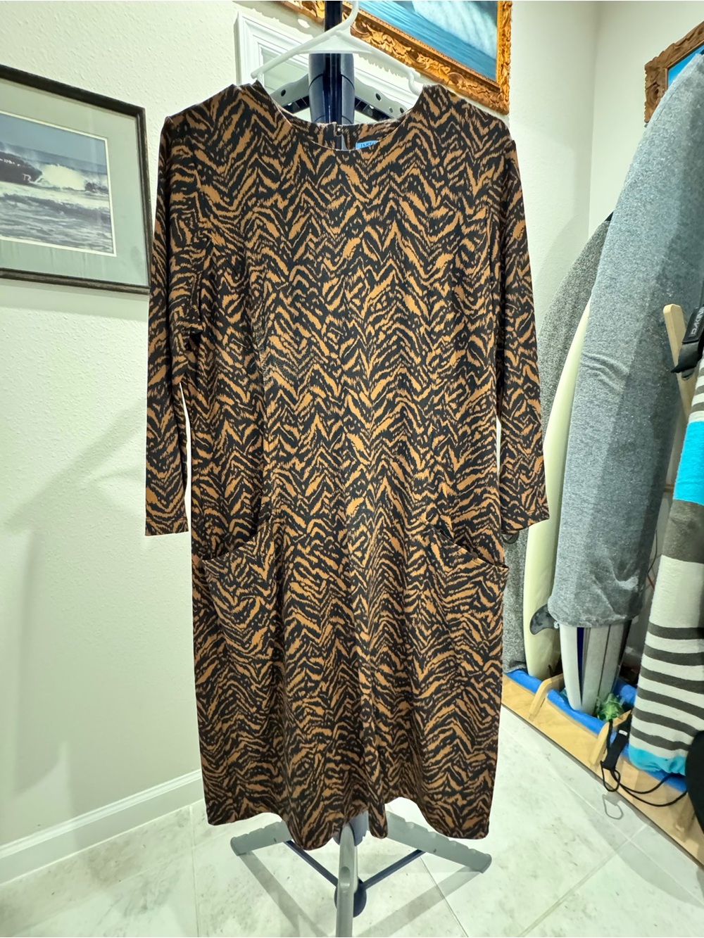 J. McLaughlin Brown and Black Long-Sleeve Patterned Dress
